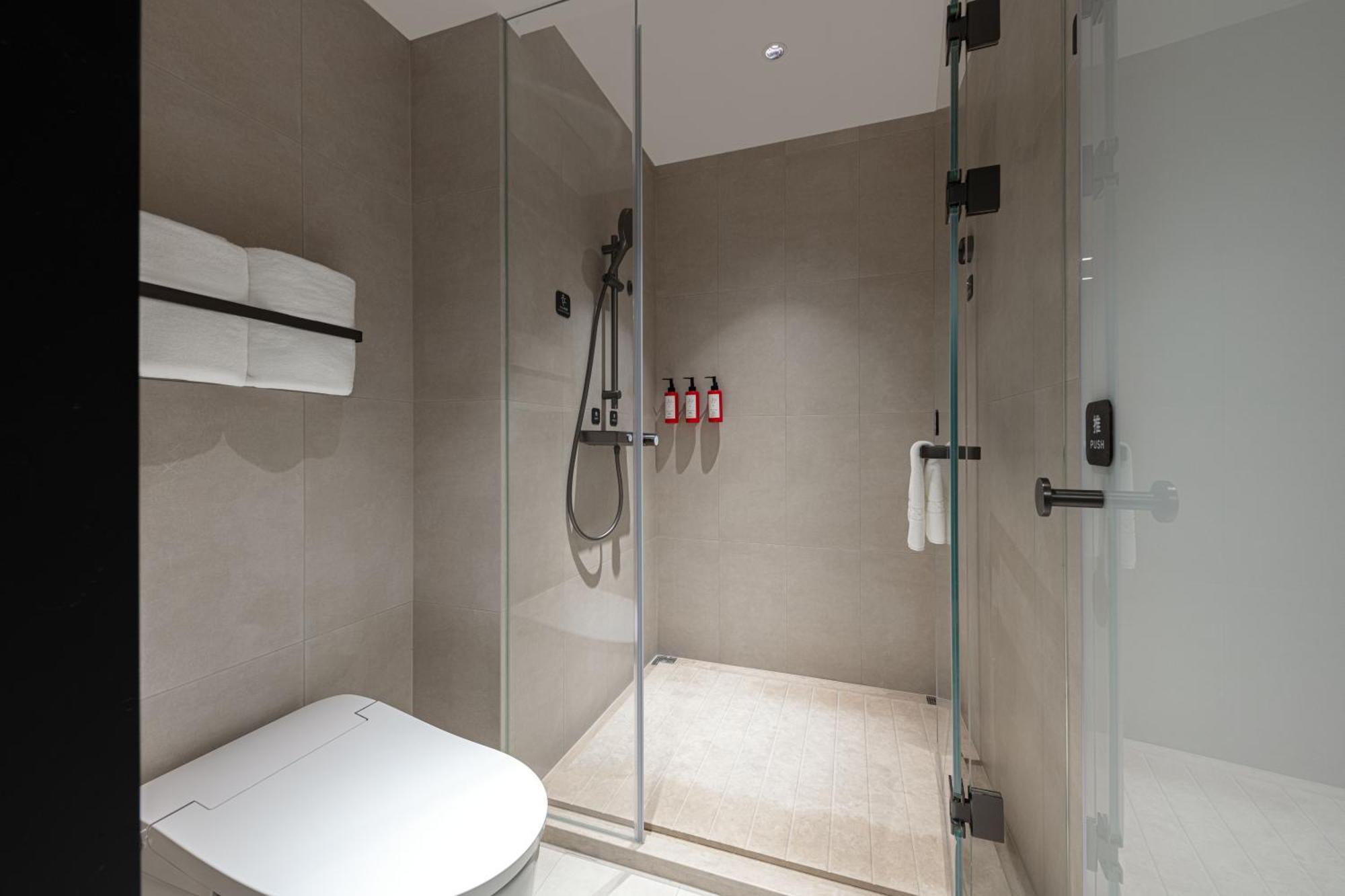 Hotel Atour Light Songjiang Jiuting Street 4*